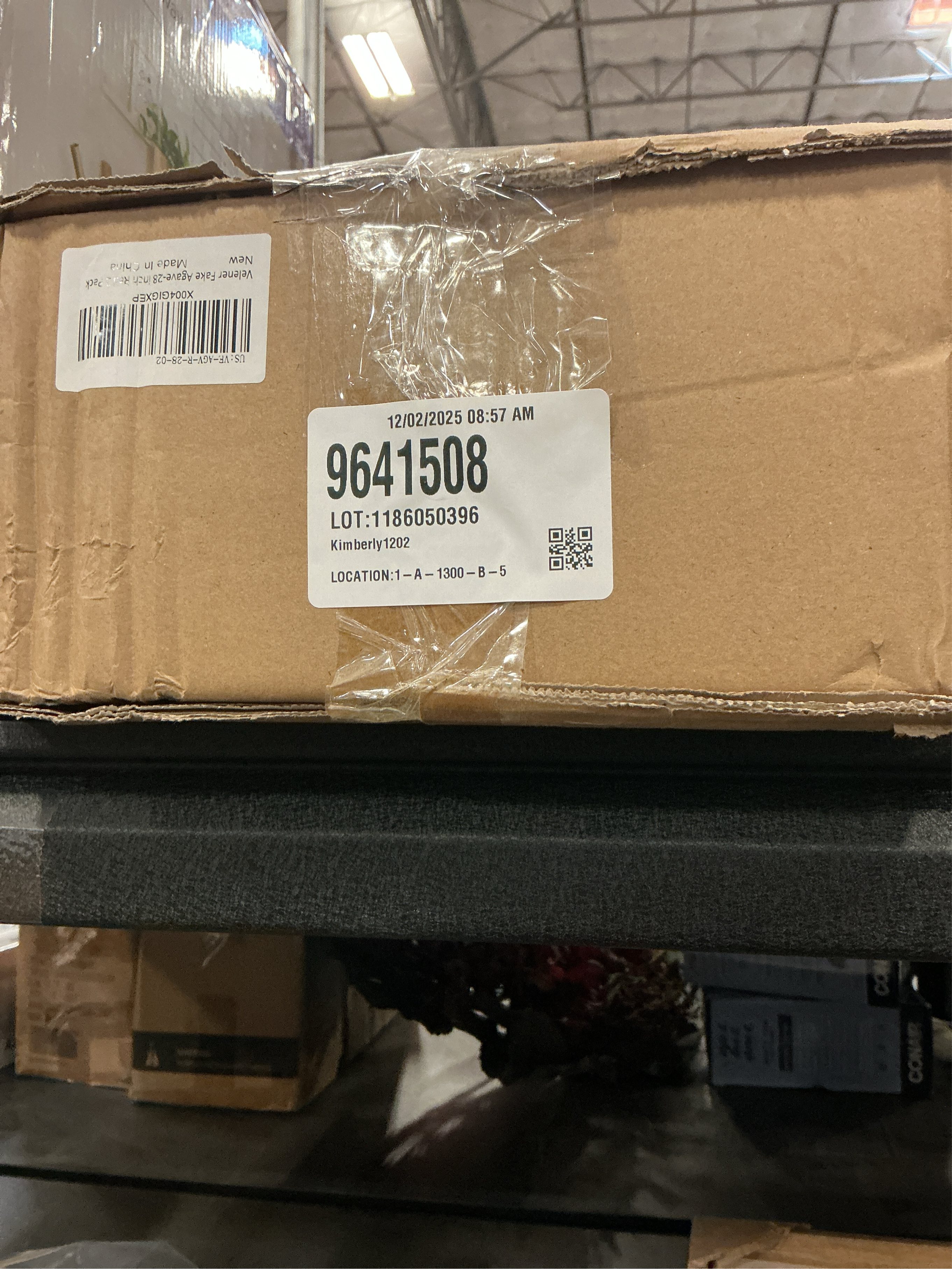 Velener Fall Fake Agave Artificial Plant, Red Fake Succulent Plant for Room Decor, Unpotted Faux Agave Stems Plant for Fall Outdoor/Indoor Decor, 28 inches, Set of 2