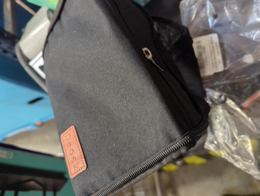 Deosk Lunch Bag Reusable Small Lunch Box for Men Women Insulated Portable Lunchbox for adults Suitable for School Work Picnic (Black)