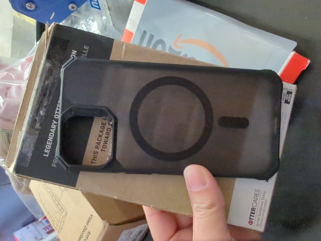 ESR for iPhone 14/13 Case, MagSafe Compatible, Military-Grade Protection, Shock-Absorbing Corners, Scratch-Resistant, Anti-Yellowing Acrylic Back, Slim Protective, Air Armor Series, Frosted Black