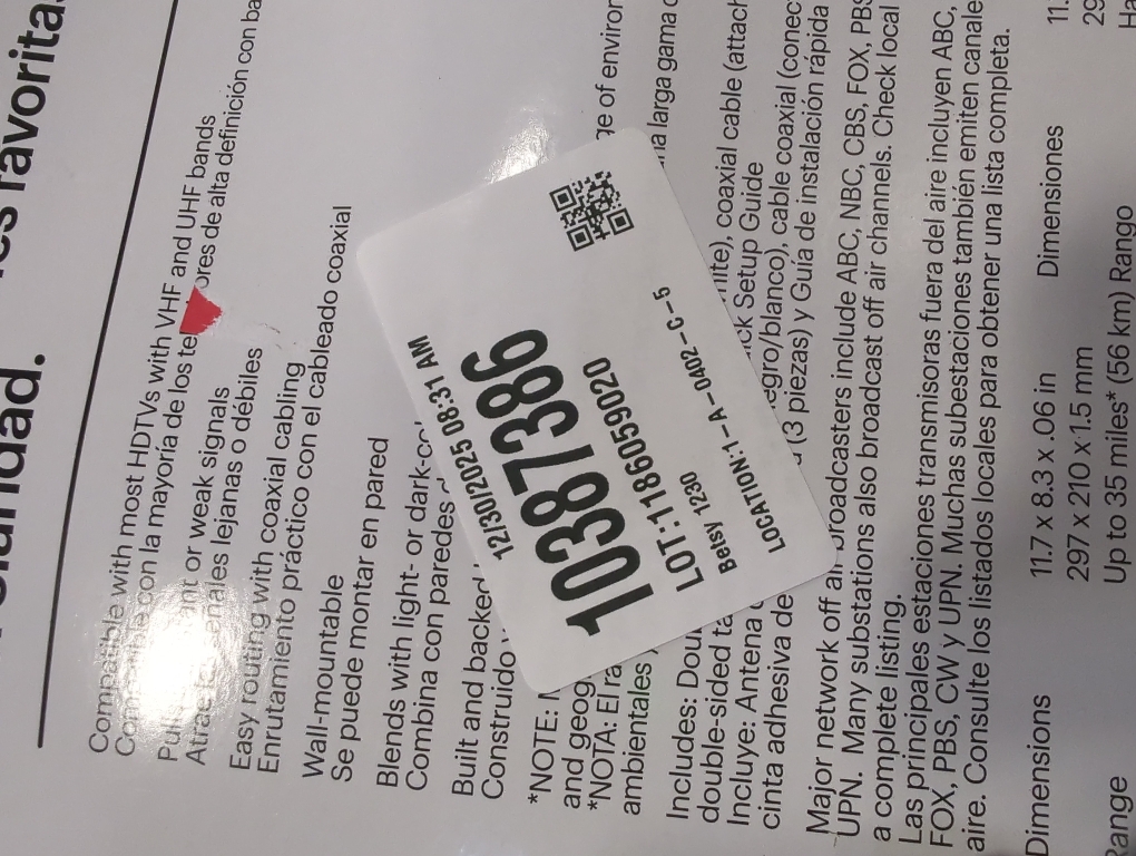 Best Buy Essentials™ - Thin Indoor HDTV Antenna - 35 Mile Range - Black/White