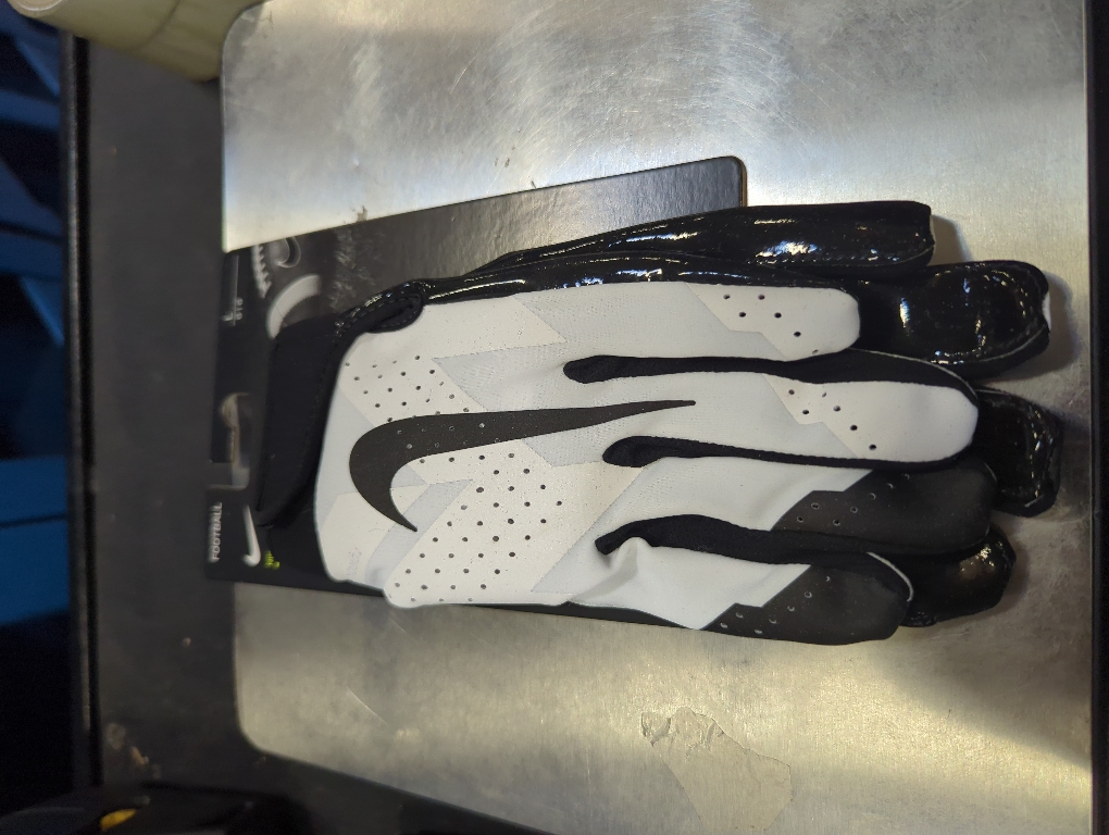 White & Black Size Large Nike Youth Torque 2.0 Receiver Gloves