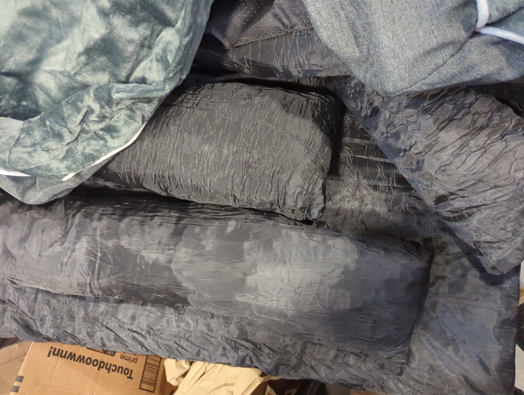 EHEYCIGA Orthopedic Dog Beds for Extra Large Dogs 44x32Inch, Waterproof Memory Foam XL Pet Bed with Sides, Non-Slip and Egg-Crate Foam Big Dog Couch Bed with Washable Removable Cover, Grey