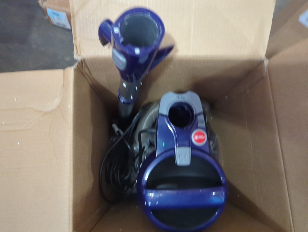 Hoover PowerDrive Pet Bagless Upright Vacuum Cleaner, UH74210