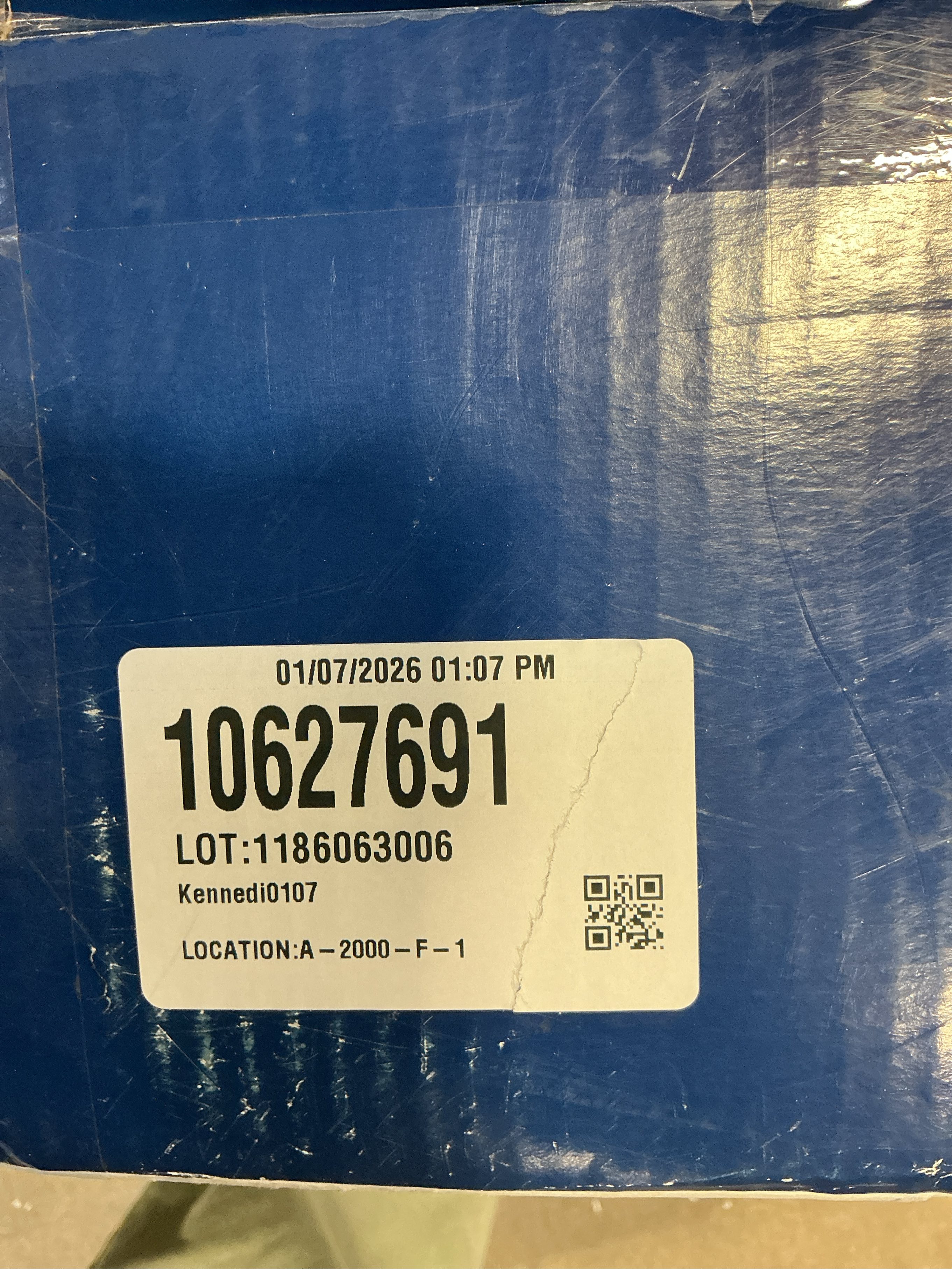 Insignia™ - 10-Sheet Microcut Shredder - Black