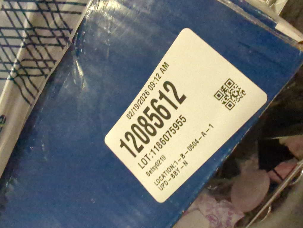 Insignia™ - Portable Ice Maker with Auto Shut-Off - White