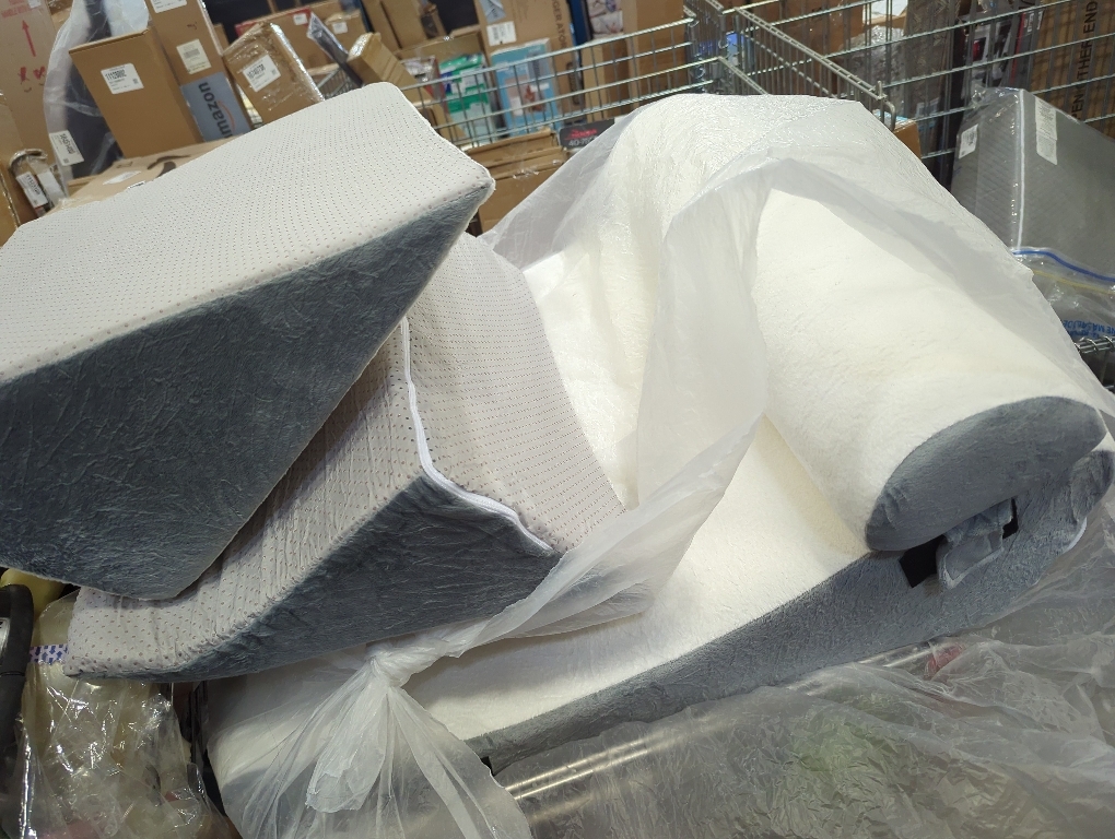 Yojoker 4PCS Orthopedic Bed Wedge Pillow Set for Sleeping, Post Surgery Foam Pillow for Body, Back and Leg Pain Relief, Triangle Adjustable Support Pillow - Acid Reflux, Anti Snoring & GERD Sleeping