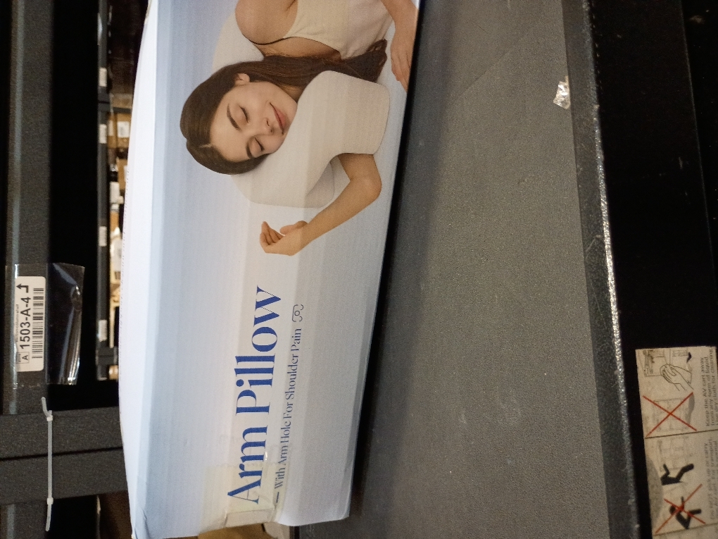 Adjustable Side Sleeper Pillow with Arm Hole – Cooling Memory Foam Shoulder Pillow for Neck, Cervical & Shoulder Pain Relief – Ergonomic Support Pillow for Spinal Alignment & Deep Sleep