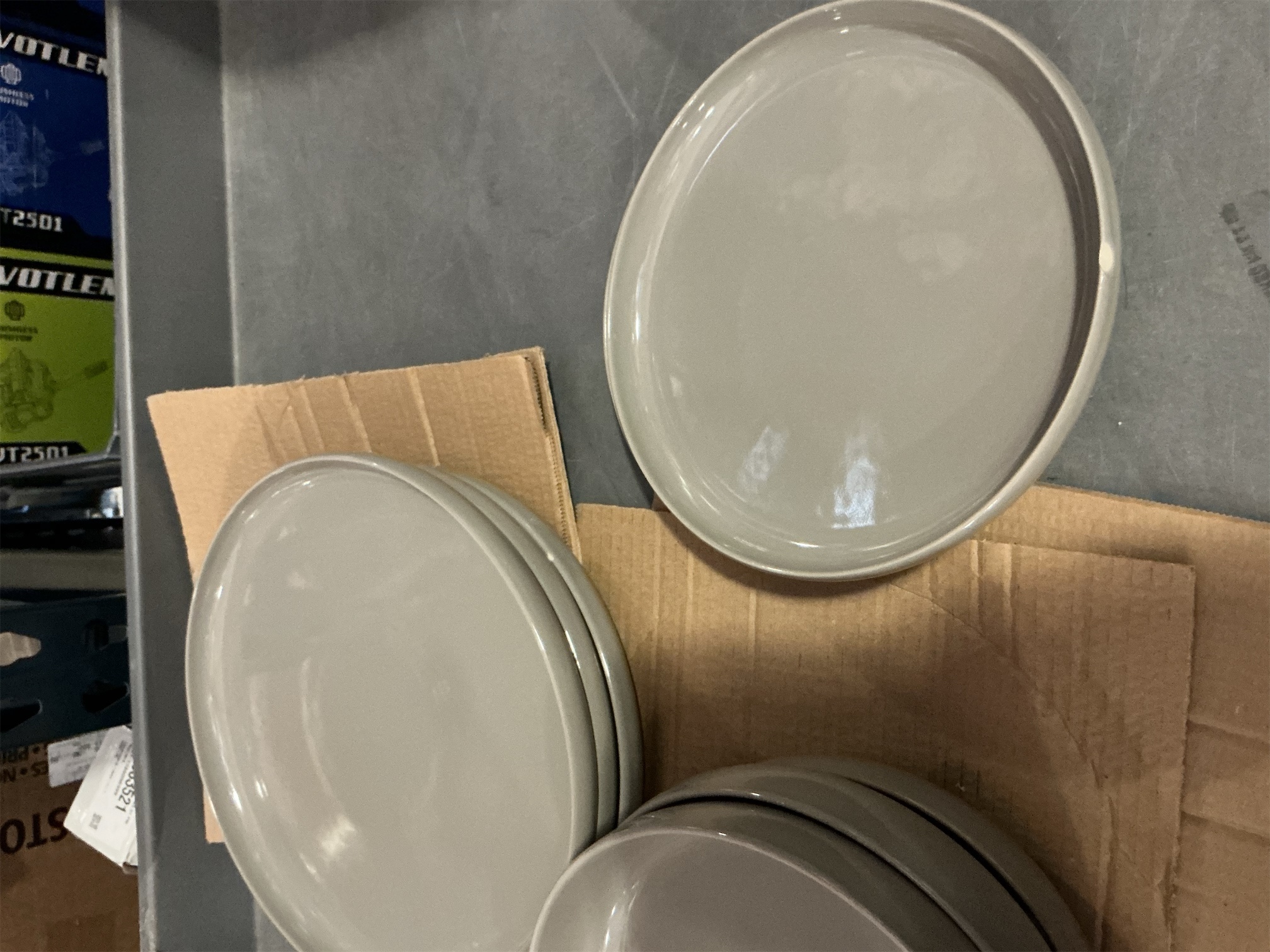 Safdie,  12 Piece Alma Stoneware Dinnerware Set GRAY (3 missing) (1 chipped)