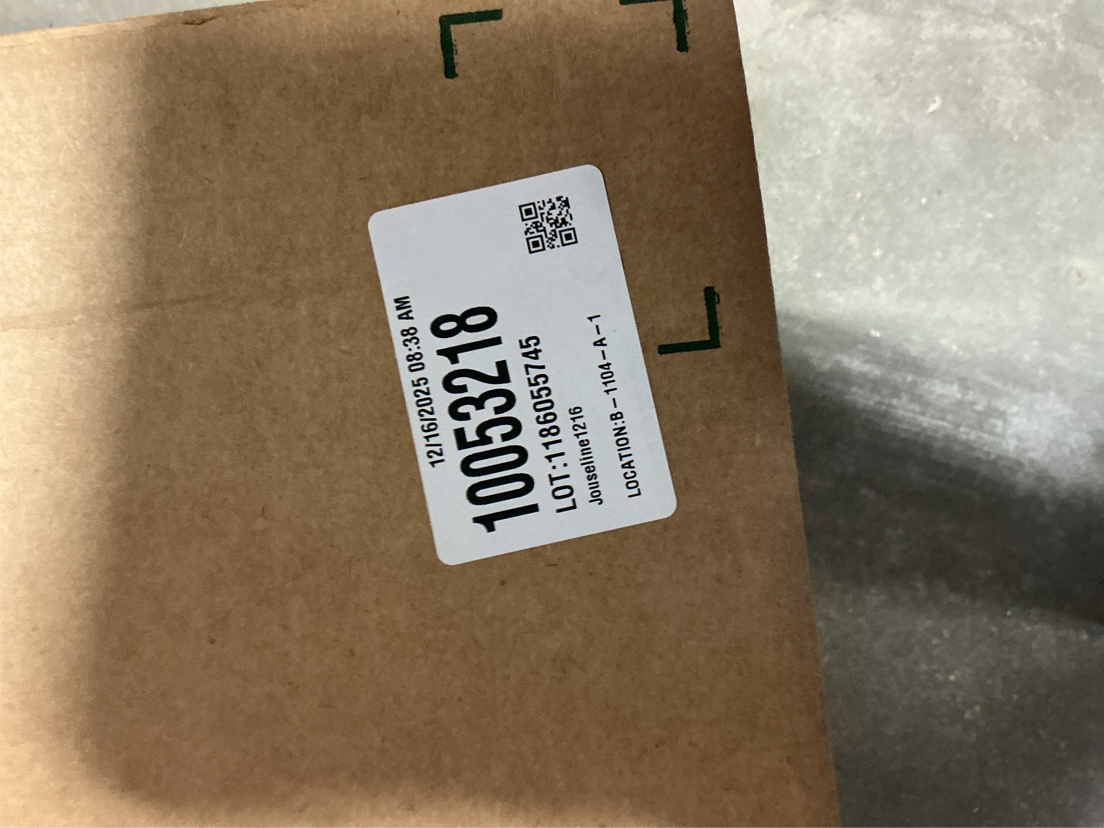 Andency Burnt Orange Super King Size120 x 120  Comforter, Boho Terracotta Soft Warm Bedding Comforter Sets for King Bed, 3 Pieces Rust Chevron Tufted Aesthetic Microfiber Lightweight Comforter Set