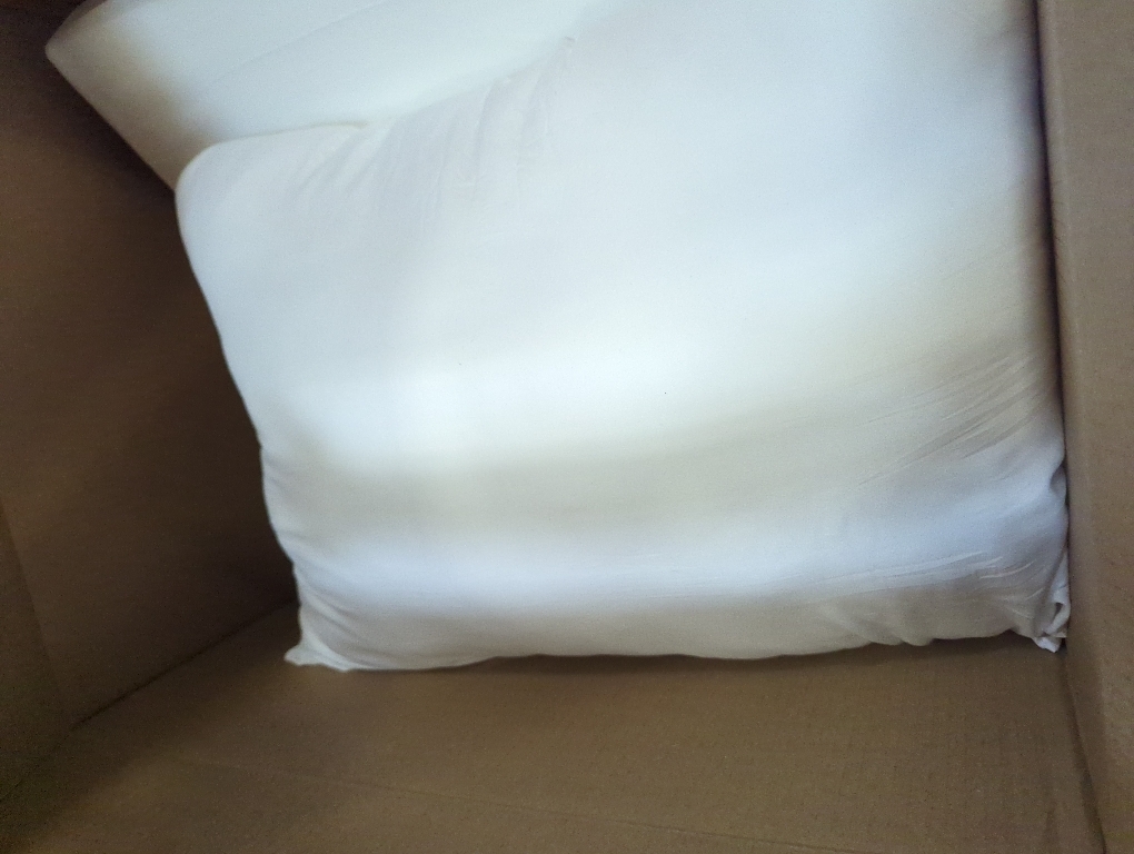 EDOW Luxury Soft Pillows for Sleeping, Fluffy Down Alternative Polyester Fiber Filled Pillow, Home&Hotel-Collection, Machine Washable