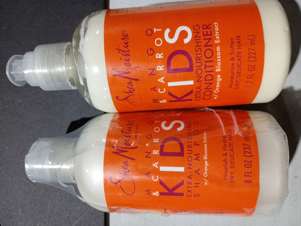 SheaMoisture Kids Mango & Carrot Shampoo and Conditioner Set w/Orange Blossom Extract, Strengthening Hair Products for Kids