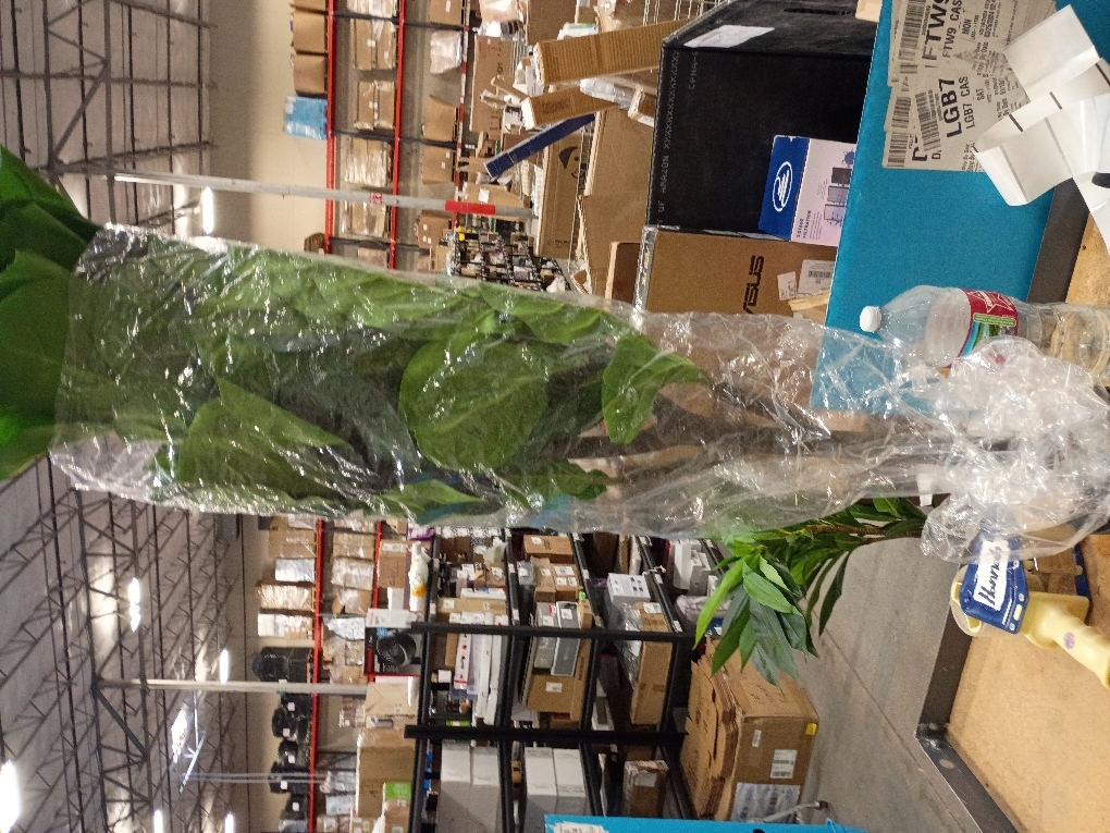 3ft Artificial Fiddle Leaf Fig Tree,Lifelike Indoor Faux Plant with Adjustable Branches,Easy Assembly,and Low Maintenance for Home and Office Decor