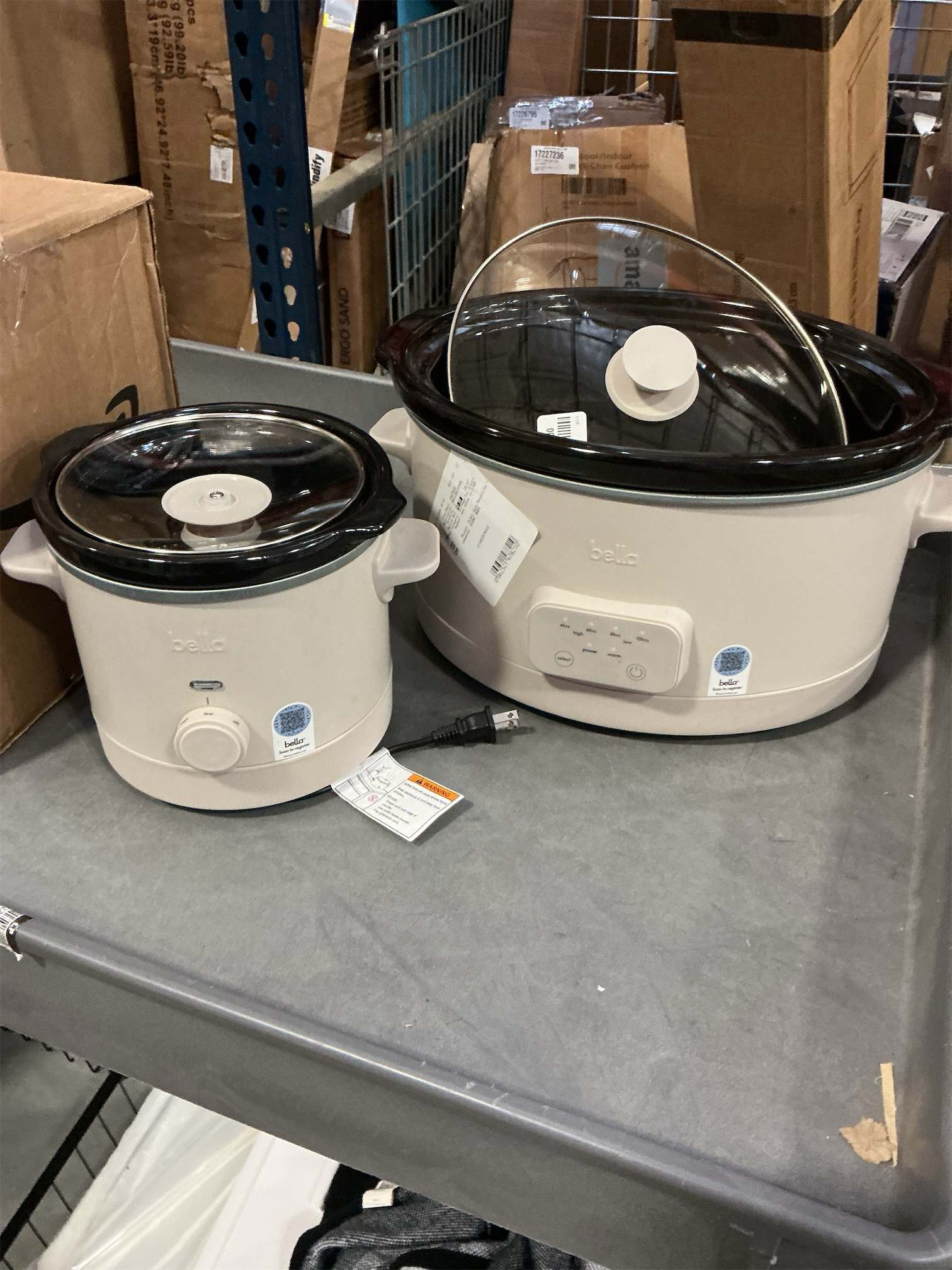 BELLA 1.5 Qt Slow Cooker   6 Qt Programmable Slow Cooker, EverGood™ Ceramic Nonstick Coating, Adjustable Temperature, Dishwasher Safe Stoneware Pot & Tempered Glass Lid, Cool Touch Handles, Oatmilk ‼️possible stains and missing pieces ‼️