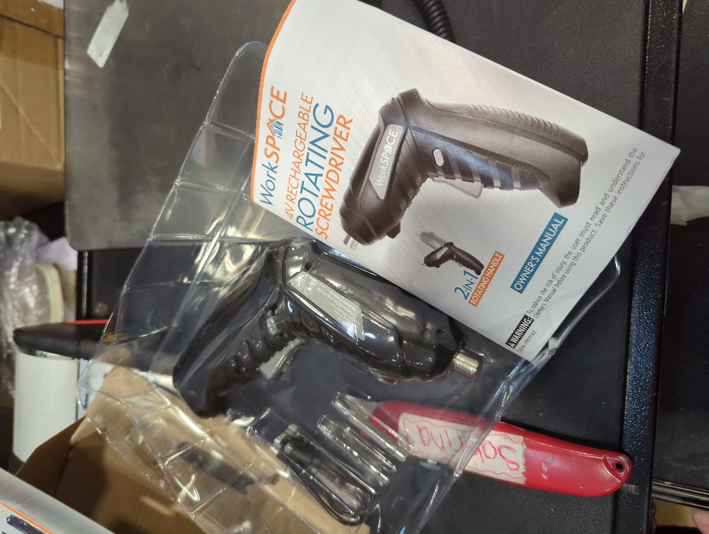 Work Space Rotating Screw Driver