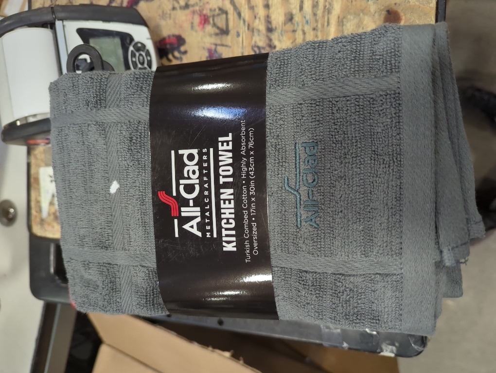 All-Clad Solid Kitchen Towel: Highly Absorbent, Super Soft Long Lasting - 100% Cotton, 17x30 Tea Towel for Cleaning & Drying Dishes, Pans, Glassware, or Countertops, (2-Pack), Pewter