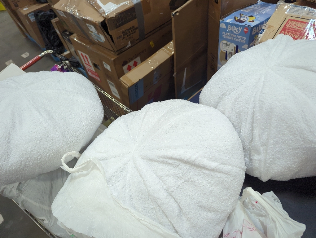 3 PCS Uvvyui Ivory Ball Pillow, 8 Cute Mini Round Throw Pillow Faux Rabbit Fur Room Decorative Throw Pillow, Ball Shaped Pillow Plush Cushion for Couch, Sofa, Bedroom