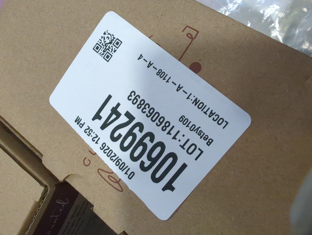 Gusto Nostro Stainless Steel Wine Glass - 18 oz - Cute, Unbreakable Wine Glasses for Travel, Camping and Pool - Fancy, Unique and Cool Portable Metal Wine Glass for Outdoor Events, Picnics (Set of 2)