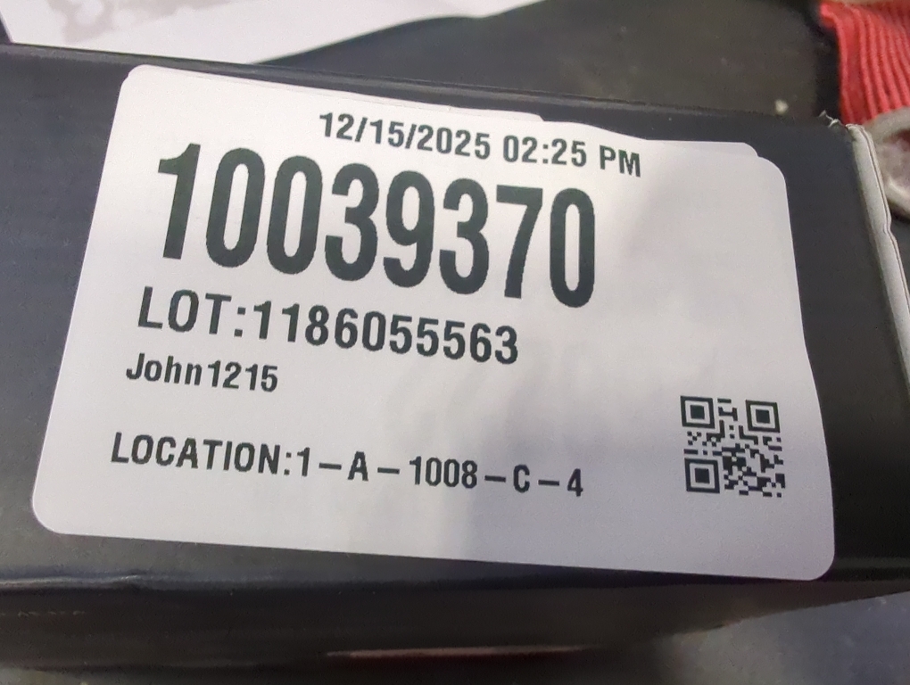 Dash Cam 2.5K 1440P Front Dashcam for Cars, E-YEEGER Mini WiFi Hidden Dashcams with App, Night Vision Car Camera, 24H Parking Mode, G-Sensor, Loop Recording, Free 32G Card, Support 256GB Max, Black