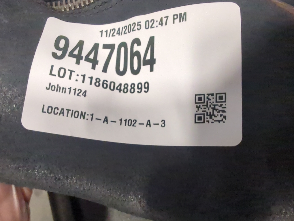 Size 8.5 Color Black zip up boots