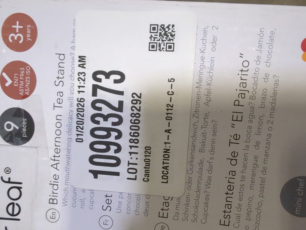 Tender Leaf Toys - Mini Chef Birdie Afternoon Tea Stand – Realistic English Sandwich, Cake and Pastry Tower for Pretend Play High-Tea Party - Social, Creative, and Imaginative Role Play - Age 3