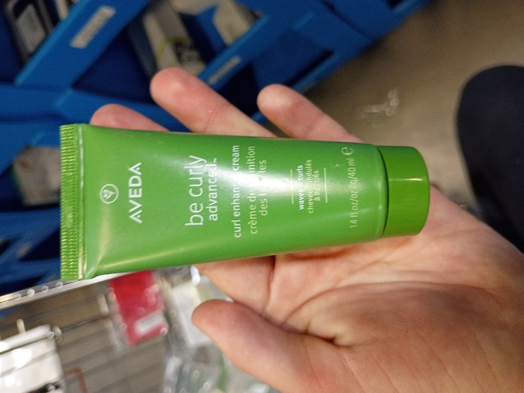 Aveda Be Curly Advanced Curl Enhancer Hair Styling Cream | Defines Curly and Wavy Hair | Hydrates, Reduces Frizz, Adds Shine | Air Dry or Blow Dry | Silicone Free | 98% Naturally Derived*