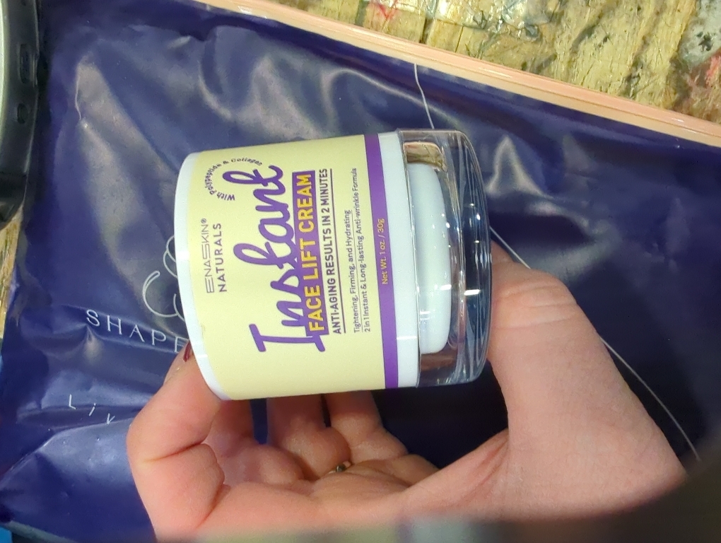 Enaskin Naturals Instant Face & Eye Tightener Cream: Wrinkle Filler for Deep Wrinkles and Fine Lines for Face Within 2 Mins - Instant Wrinkle Eraser for Women and Men - Temporary Eye Lift Cream