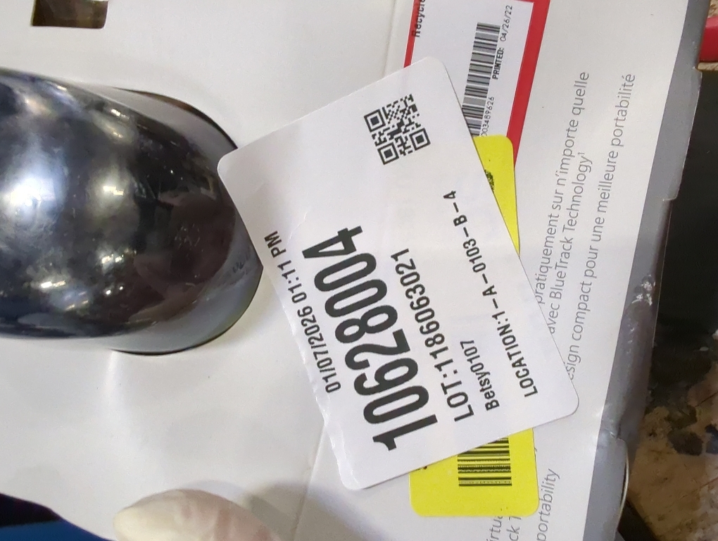 Microsoft 3500 Wireless Mobile Mouse- Black - Limited Edition - Wireless - BlueTrack Enabled - Scroll Wheel - Ambidextrous Design