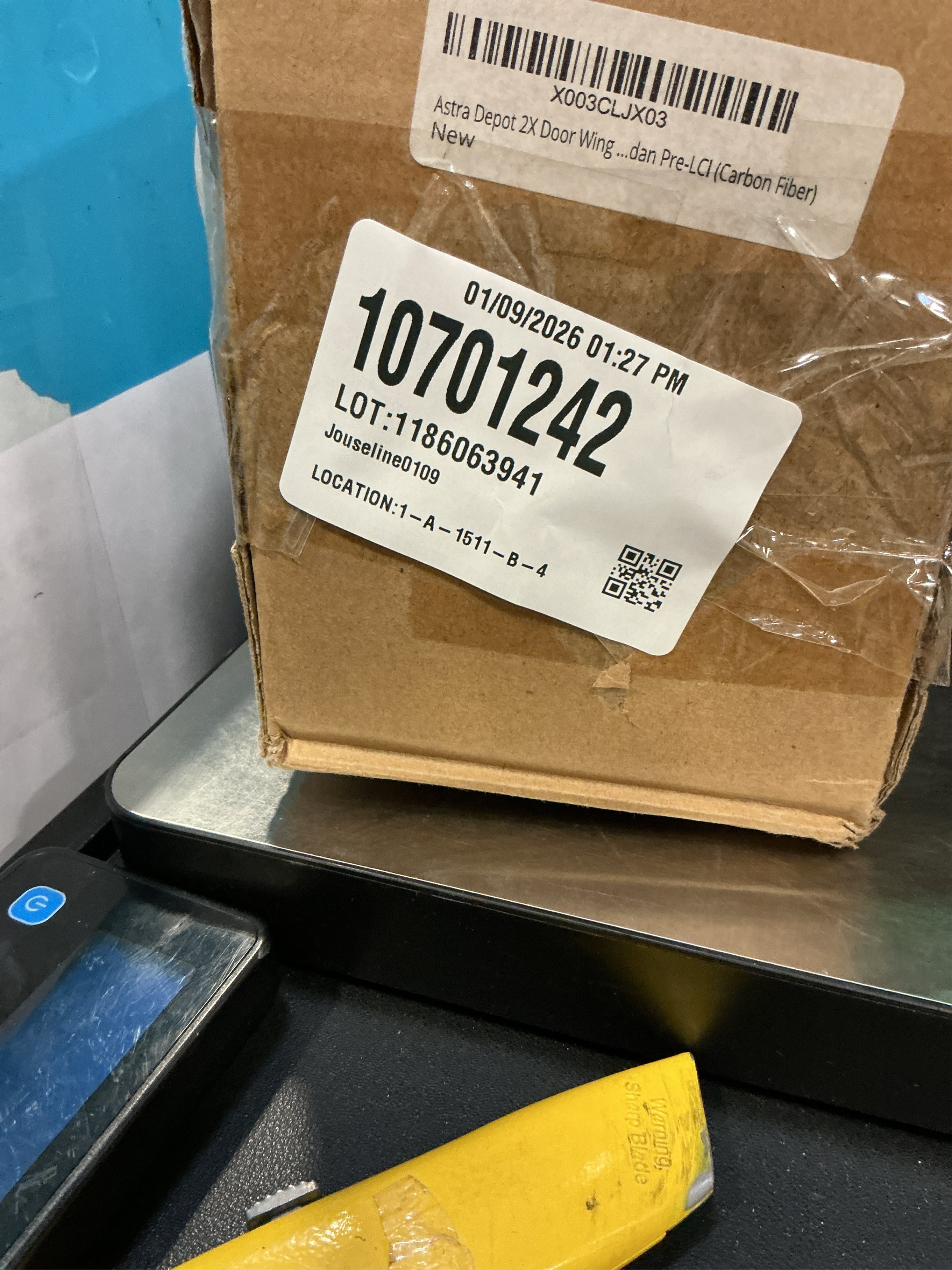 Astra Depot 2X Door Wing Rearview Side Mirror Cover Cap Compatible with 2011-2013 BMW F10 5-Series Sedan Pre-LCI (Carbon Fiber)