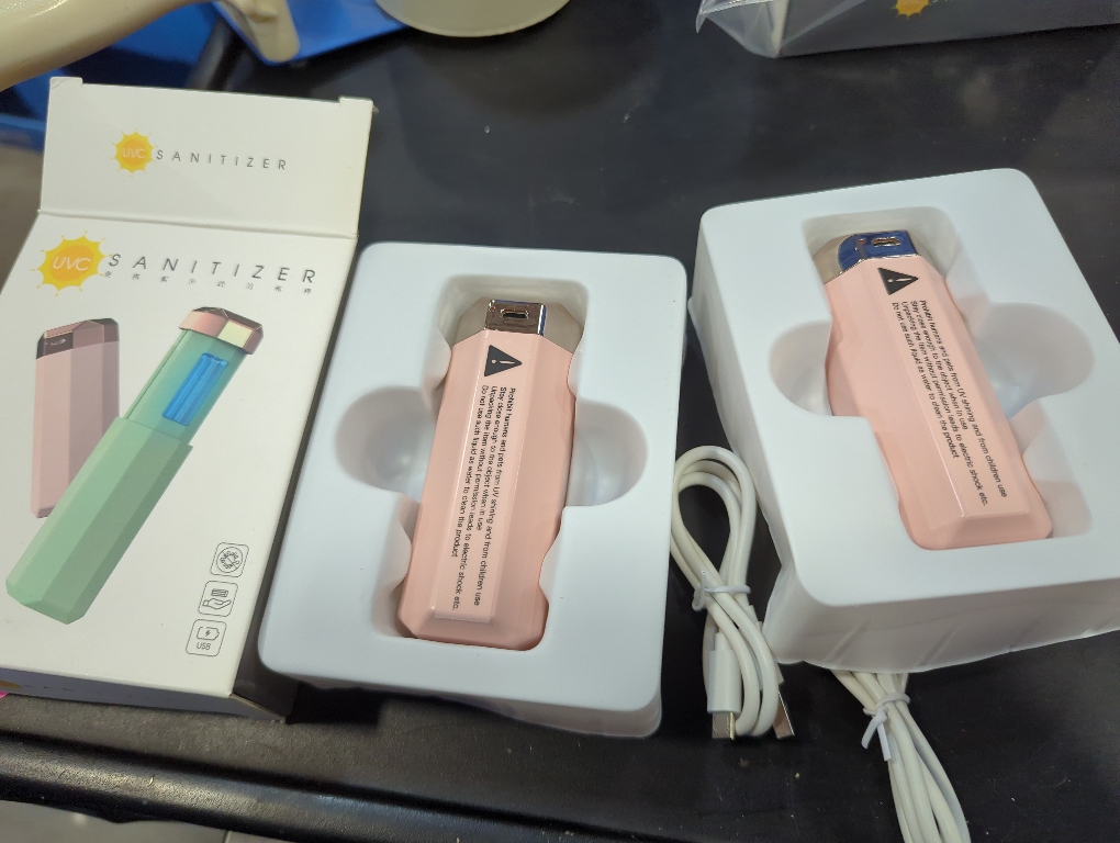 2Pack UV Light Sanitizer Stick, Portable Mini Lipstick Style Design Disinfection Lamp,USB Charging Ultraviolet Sterilizer Lamp Anti-Bacterial Rate 99%