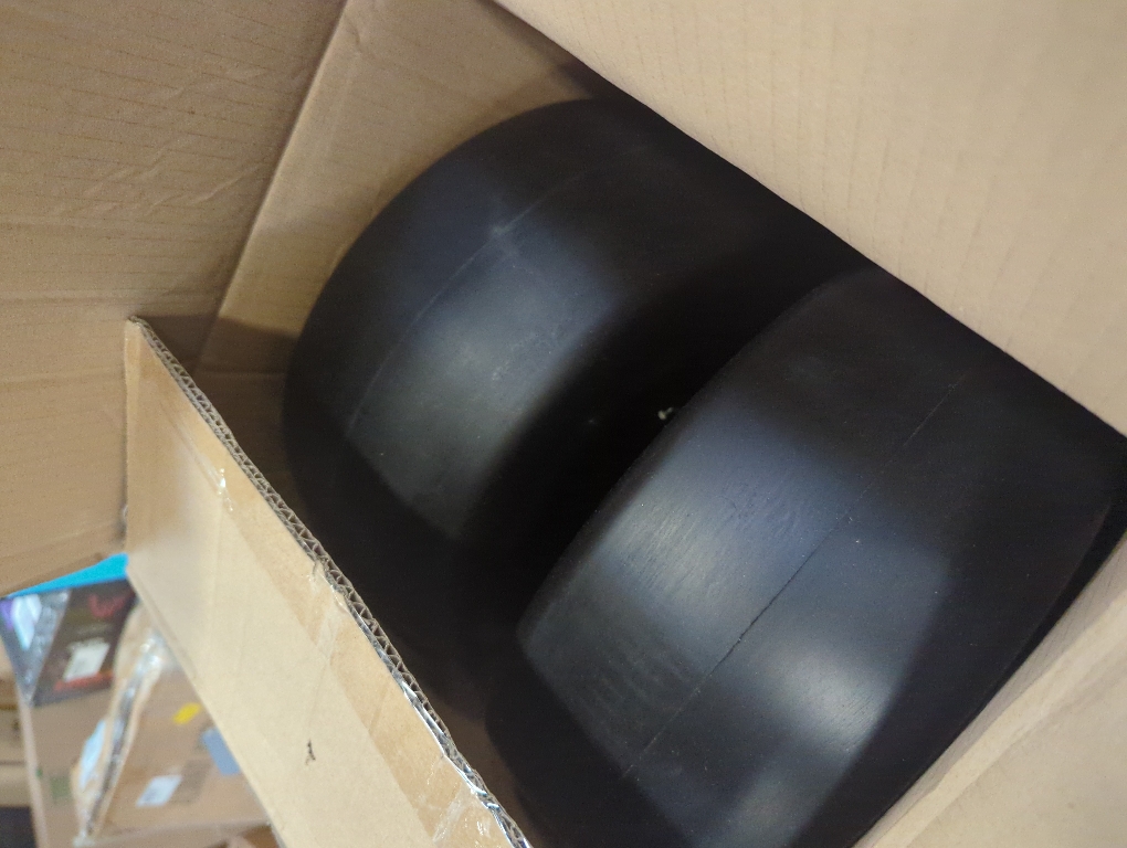 13x6.50-6 Lawn Mower Tires Flat Free, Zero Turn Mower Front Tires for Residential and Commercial, 13x6.5-6 Flat Free Tire and Wheel, 3/4 & 5/8 Bearing, 3.25-7.65 Center Hub, 2Pack Black