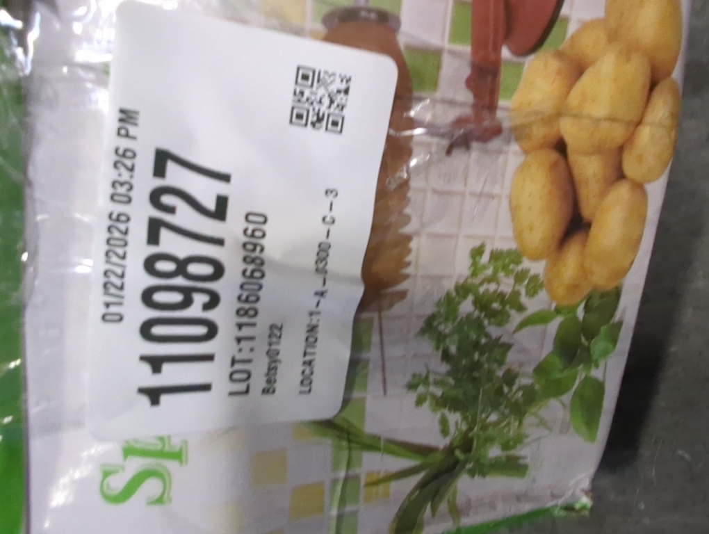 Apple Peeler, Slicer Corer Potato Peelers 3 In 1, Stainless Steel Heavy Duty with Suction Cup Base And 3 Extra Blades (Red)