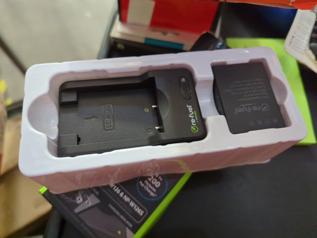 Digipower - BP-FW50 digital camera battery & charger kit, Replacement for Sony NP-FW50 battery pack - Black