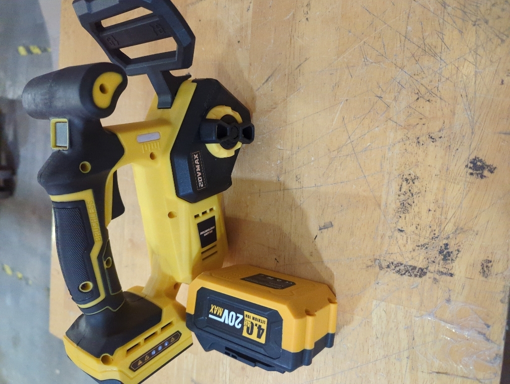 8 inch Cordless Chainsaw for Dewalt 20V MAX Battery, Brushless Pruning Electric Chainsaw with 4.0Ah Battery, Battery Powered Handheld Chain Saw for Wood Cutting, Battery & Charger Included‼️incomplete‼️