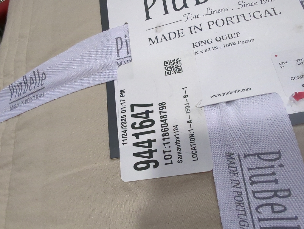 PiuBelle king size quilt made in Portugal 100% cotton