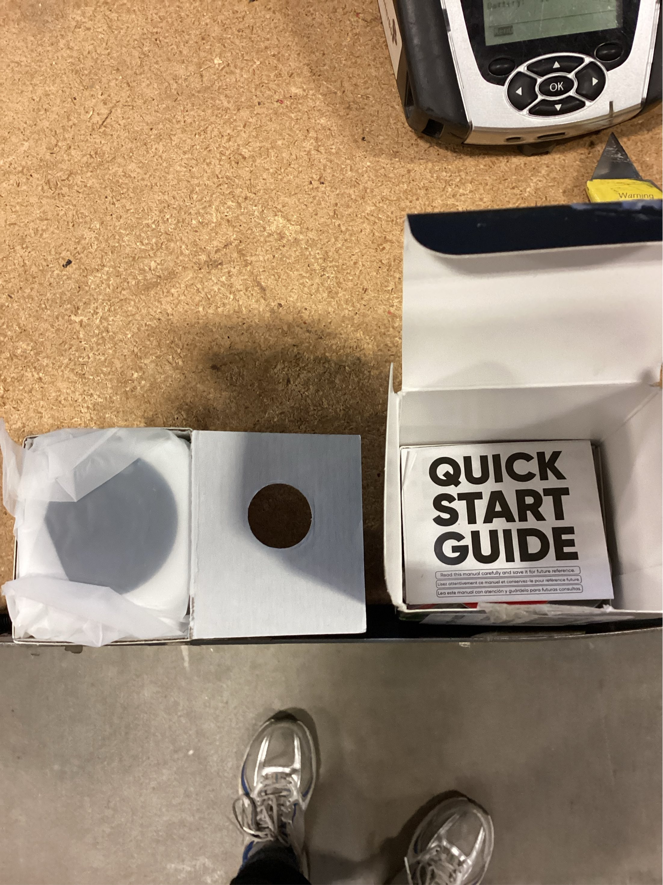 Wyze Cam V4 Plug-in Indoor and Outdoor Smart-Enabled Security Camera