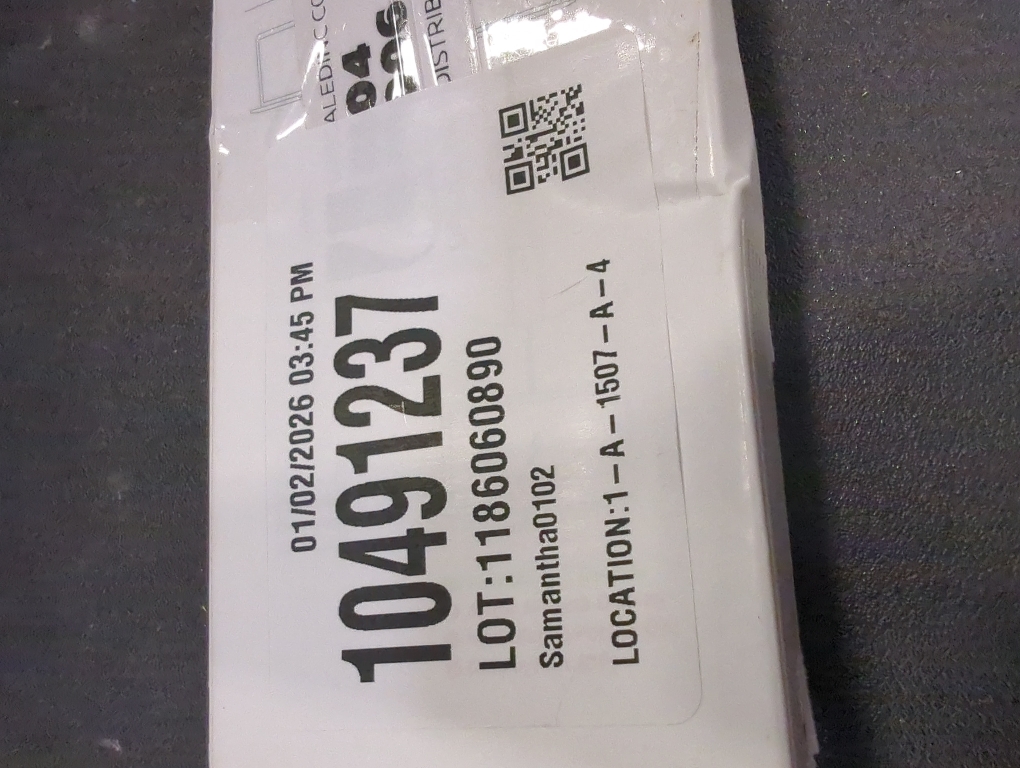 Apple Thunderbolt 3 (USB-C) to Thunderbolt 2 Adapter