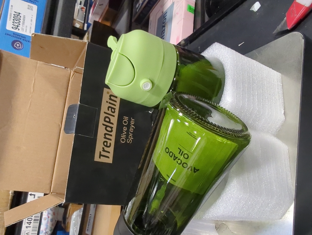 TrendPlain - Original 16oz/470ml Olive Oil Dispenser Bottle for Kitchen Gadgets and Air Fryer Accessories - Olive Oil Sprayer for Cooking w/Stickers - Black&Green