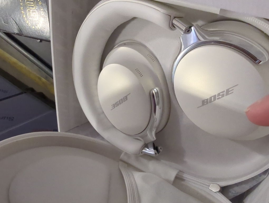 Bose QuietComfort Ultra Bluetooth Wireless Noise Cancelling Headphones - Diamond 60th