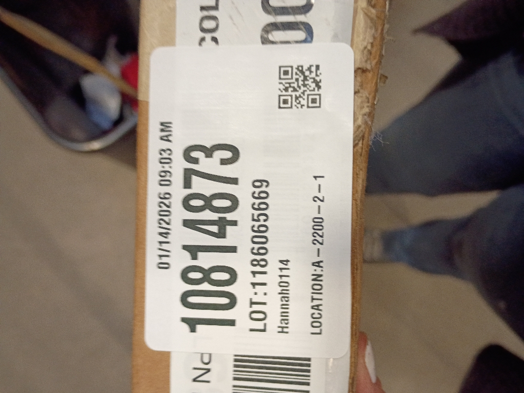 Builders Edge 14.5 in. x 39 in. Louvered Vinyl Exterior Shutters Pair in White