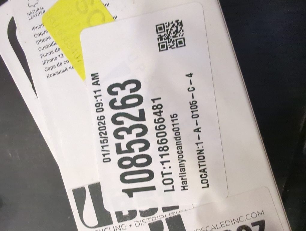 Apple iPhone 13 mini/iPhone 12 mini Silicone Case with MagSafe - Black