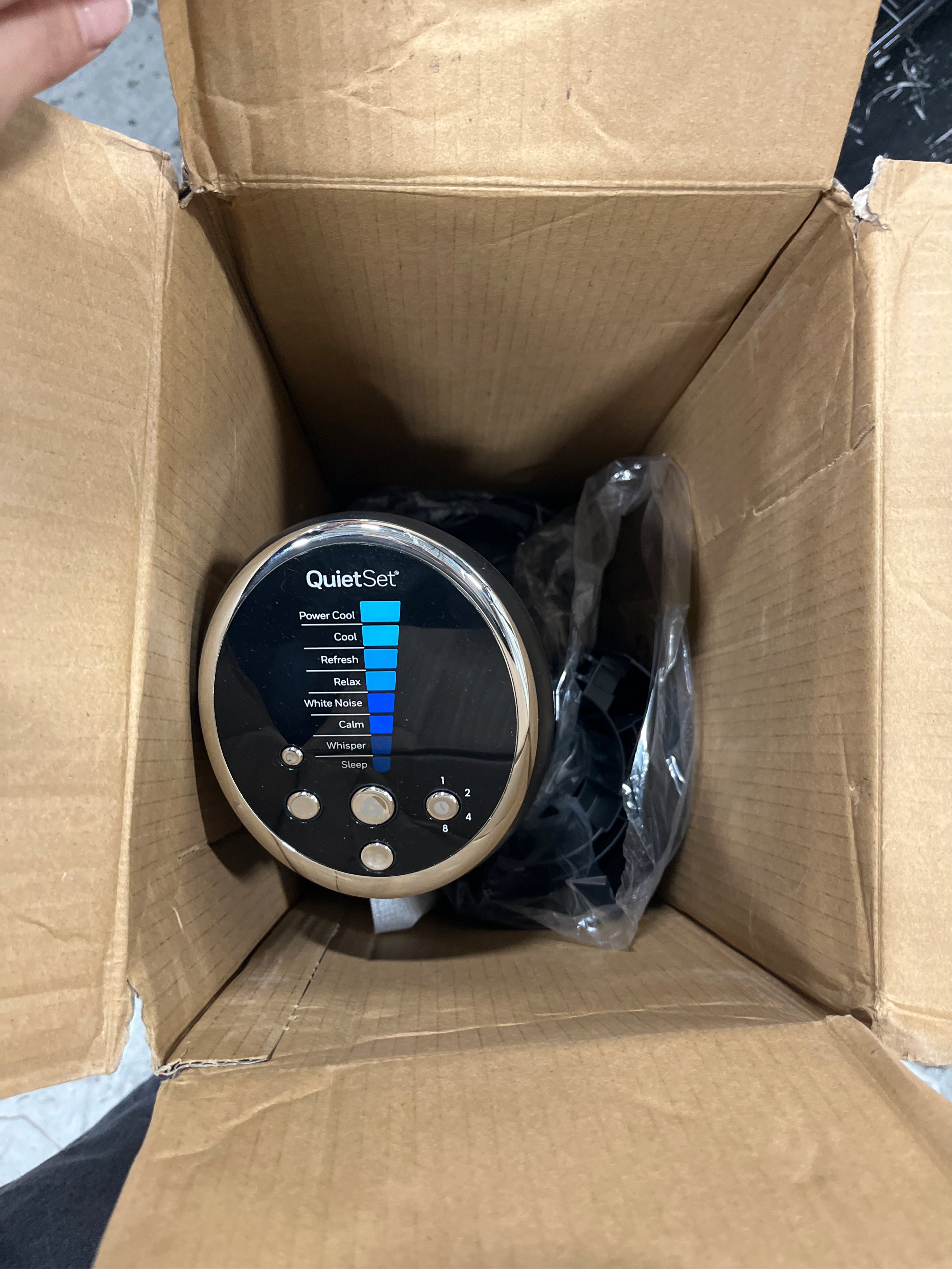 Honeywell QuietSet 40 in. H 8 speed Oscillating Tower Fan Remote Control