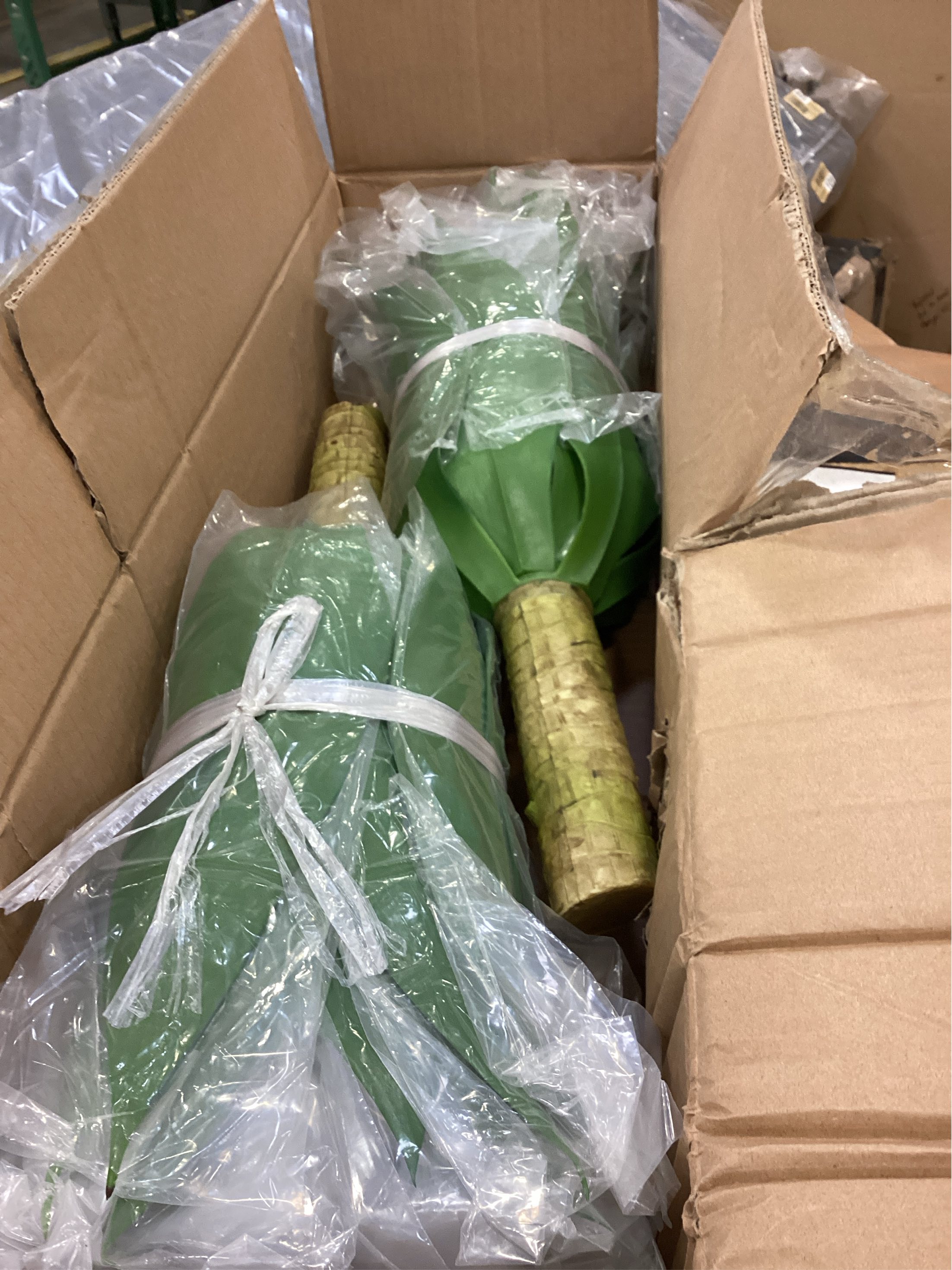 Velener 28 Inch Artificial Agave Plants Outdoor Set, Large Fake Plants Indoor for Home Decor, Realistic UV Resistant Faux Succulents Plants Without Pot, Set of 2