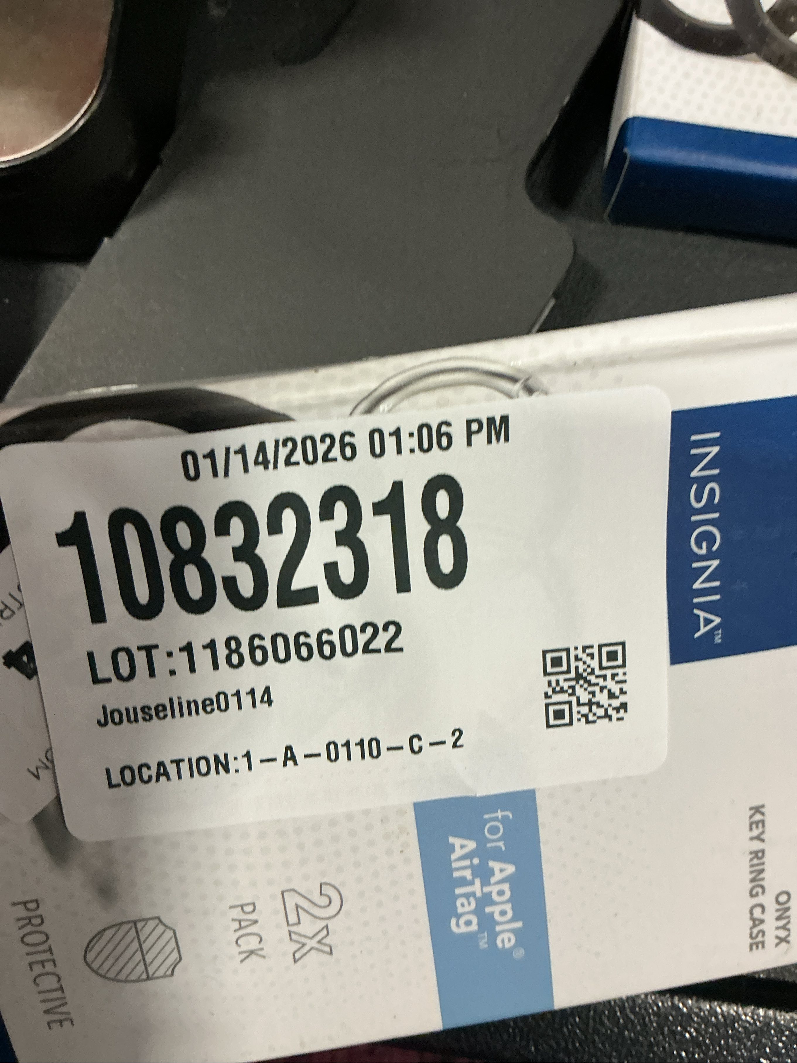 Insignia - Key Ring Case for Apple AirTag (2-Pack) - Black