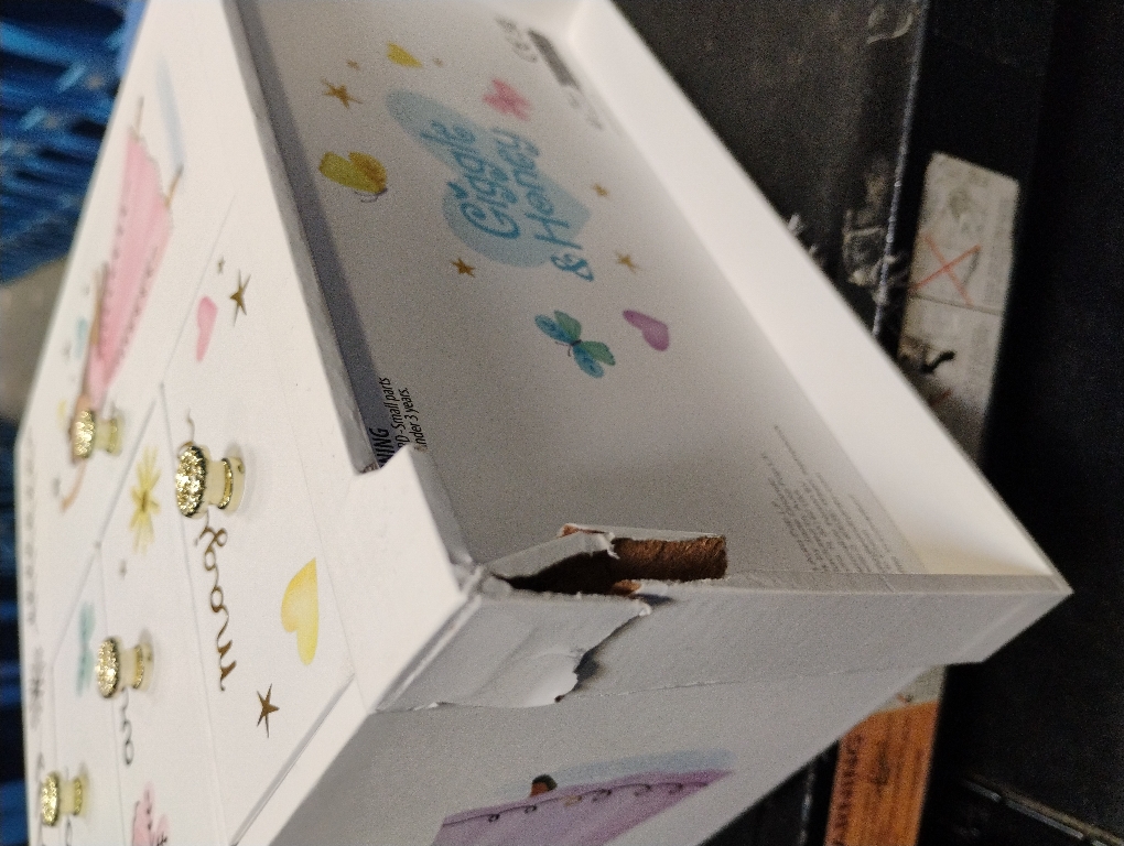 Giggle & Honey Princess Musical Jewelry Box for Girls - Kids Music Box with Drawers, Fairytale Gifts for Girls Birthday, Princess Jewelry Boxes for Ages 3-10 - 9 x 5 x 9.3 in, White