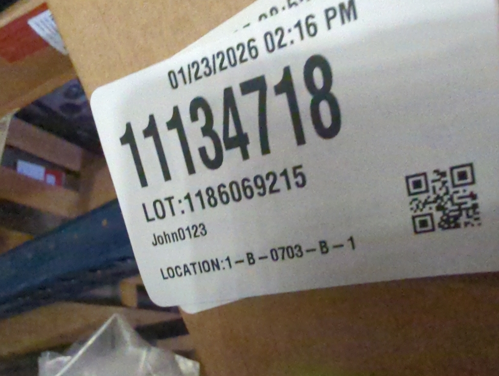 Bee & Willow Micah 48 to 84-Inch Single Curtain Rod Set in Distressed White