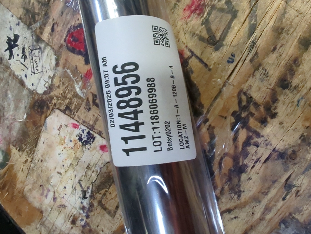 Kromapolis One Way Window Privacy Film Reflective Mirror Home Window Tint, Daytime Privacy Heat Control Anti UV Glass Tinting Static Cling (Silver, 29.5 x 157.4 inch)