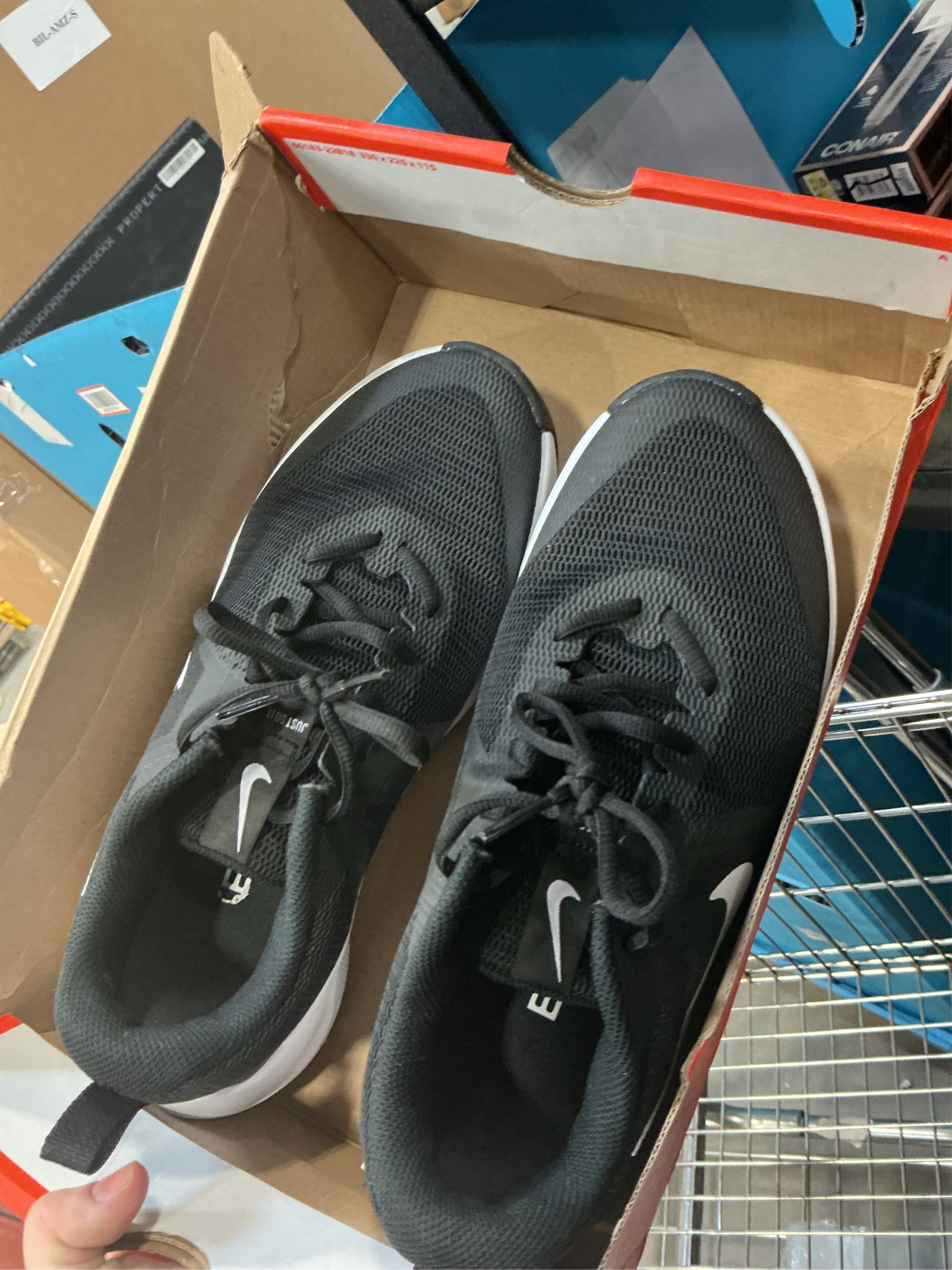 10 Nike used MC Trainer 3 Women's Workout Shoes