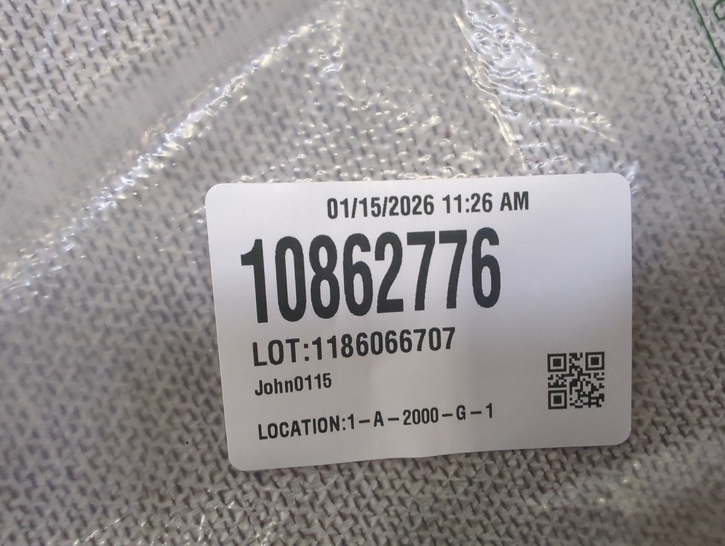 Size medium Color Grey area rug