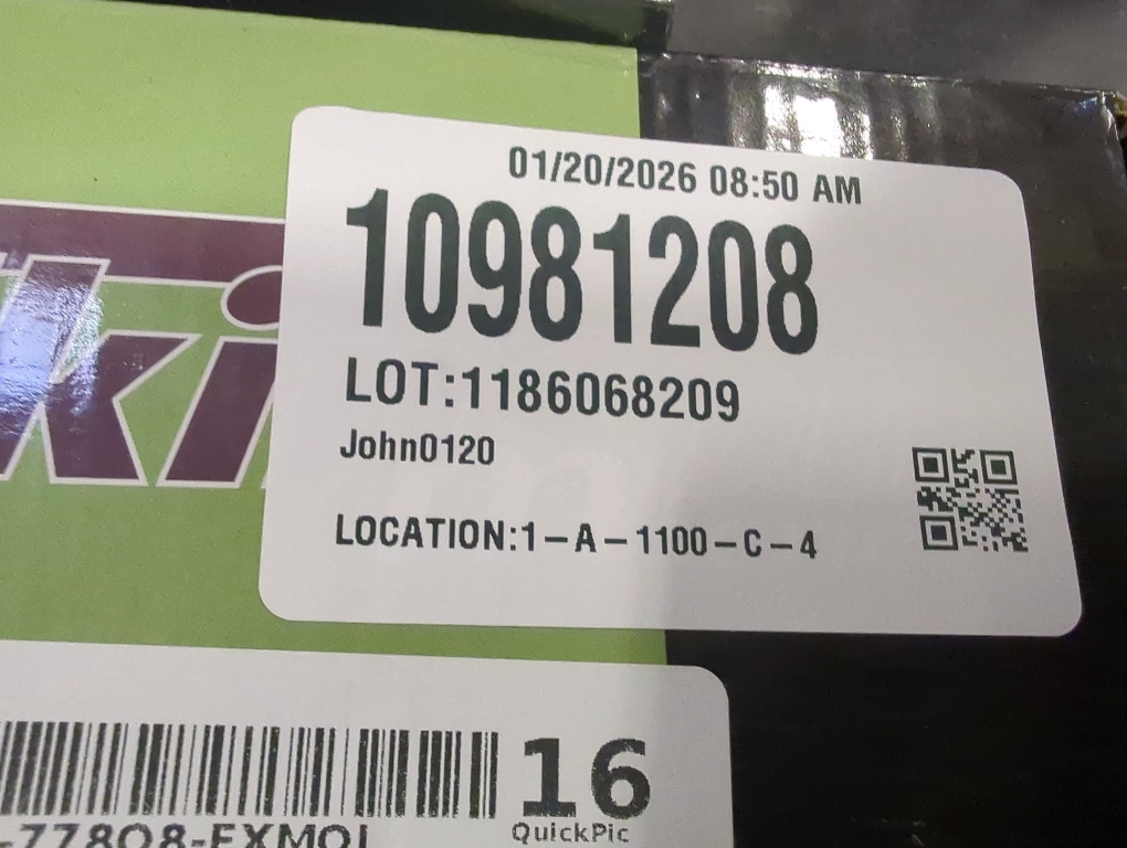 Fender Vintage/Narrow Strat Tremolo Assembly, Chrome Electric Guitar Bridge (0992070000)