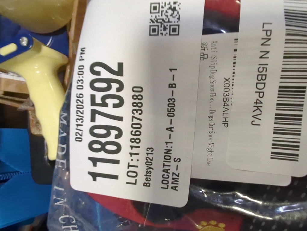 Dog Shoes for Hot Pavement Anti-Slip Dog Boots & Paw Protectors for Summer Rainy Day Dog Snow Boots Waterproof Dog Shoes for Small Medium Large Dogs with Reflective Straps for Hiking 4Pcs